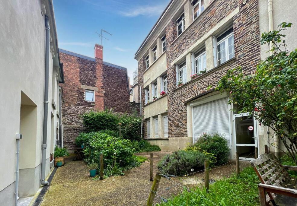 Le Griffon D'Or - Centre Historique - Au Calme Apartman Rennes Kültér fotó